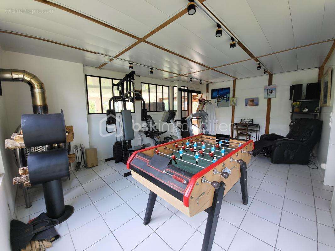 Maison à BOUZY-LA-FORET