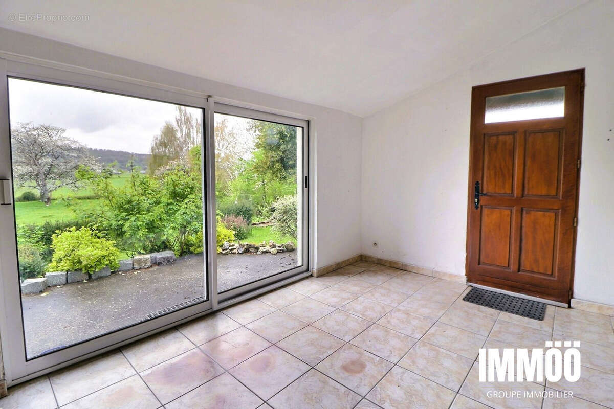 Maison à JUMIEGES