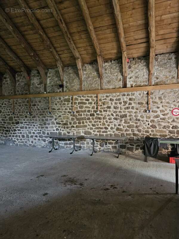 Maison à SAINT-AGREVE