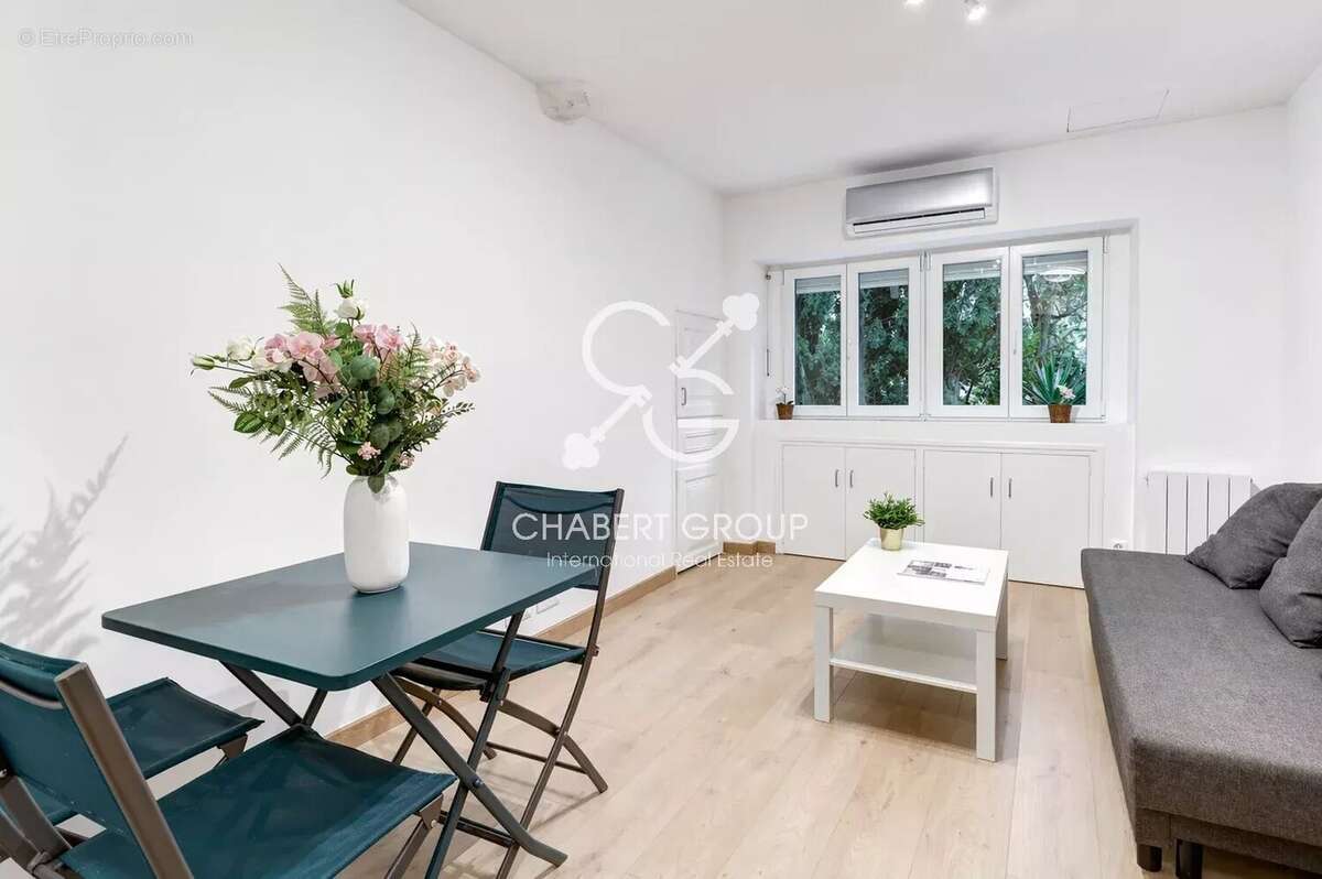 Appartement à VILLEFRANCHE-SUR-MER