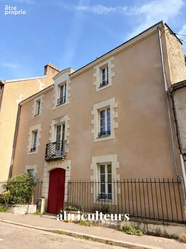 Immeuble de 12 lots à vendre en plein cœur du quartier Saint-Donatien, à Nantes (44000) - photo 2