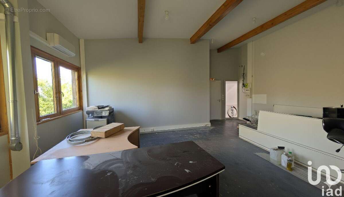 Photo 4 - Commerce à SAINT-ETIENNE