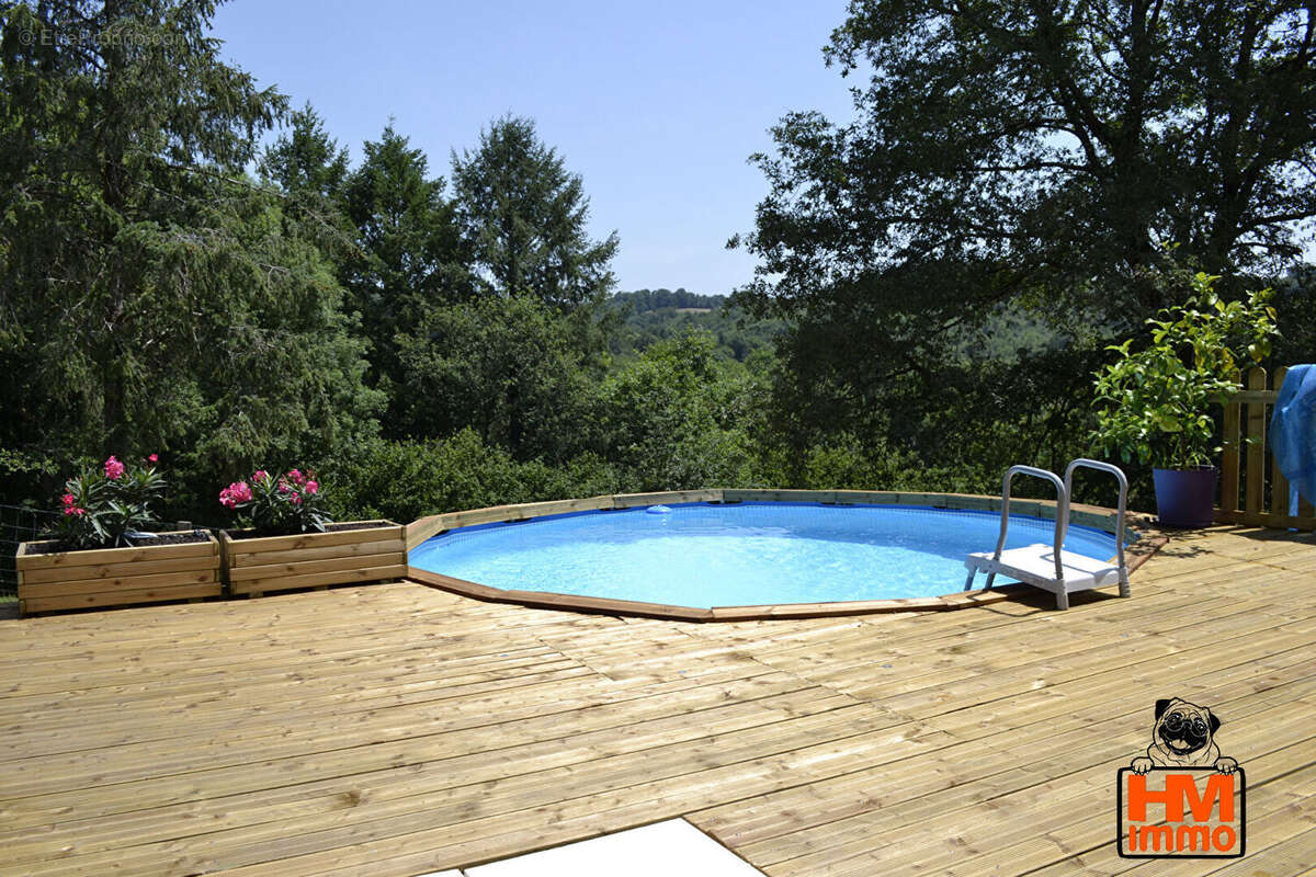 Maison à JUMILHAC-LE-GRAND