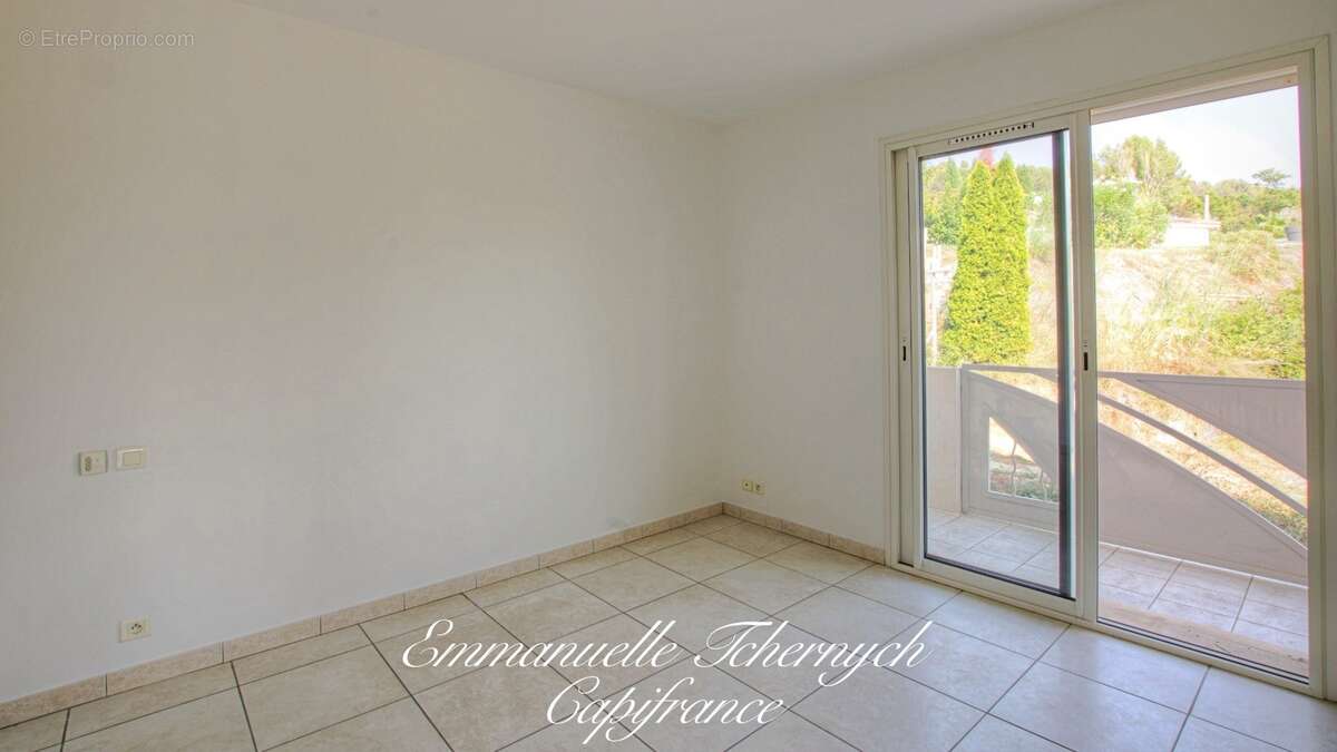 Maison à vendre Istres – Vue sur l’Étang de l’Olivier – Maison 143m² – Terrain 2 050 m² - photo 18
