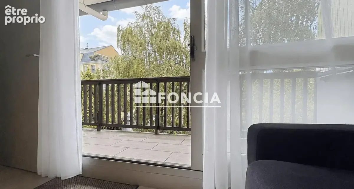 Appartement 2 pièces avec beau balcon et piscine - photo 7