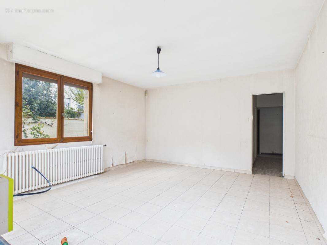 Bureaux de 250 m² – Parcelle de 361 m² en vente à Bordeaux / Bouscat (33200) - photo 6