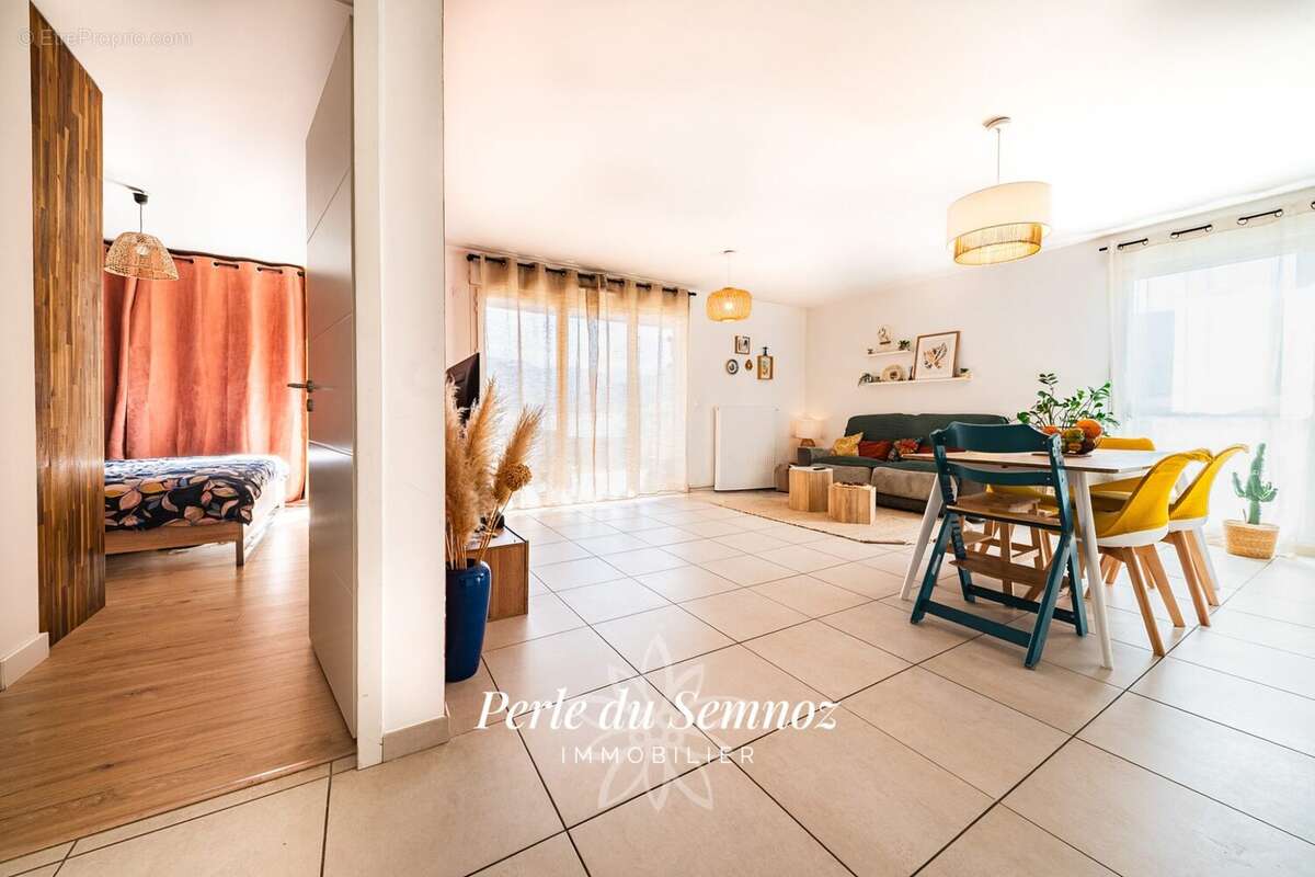 Appartement 82 m² à Seynod  - photo 7
