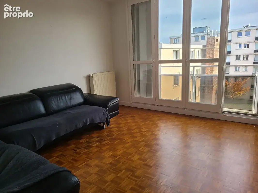 Appartement 60m² à fontenay-le-fleury - photo 2