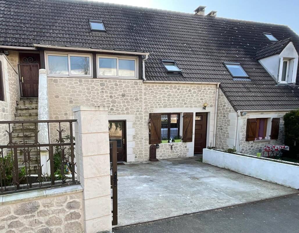 Photo 1 - Maison à CREIL