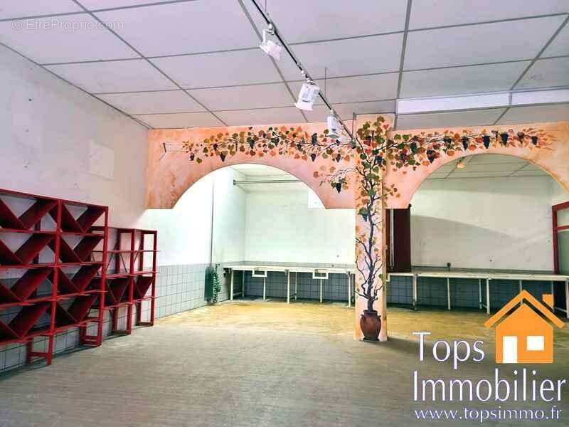 Commerce à VILLEFRANCHE-DE-ROUERGUE