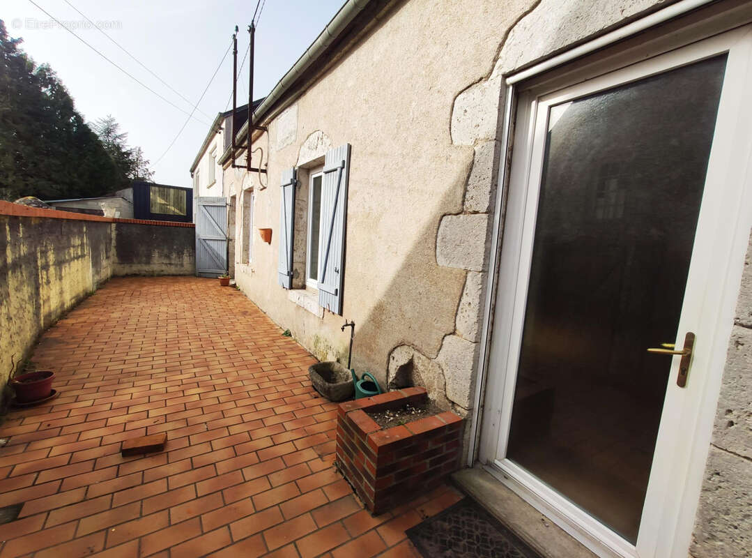 Maison à LE BARDON