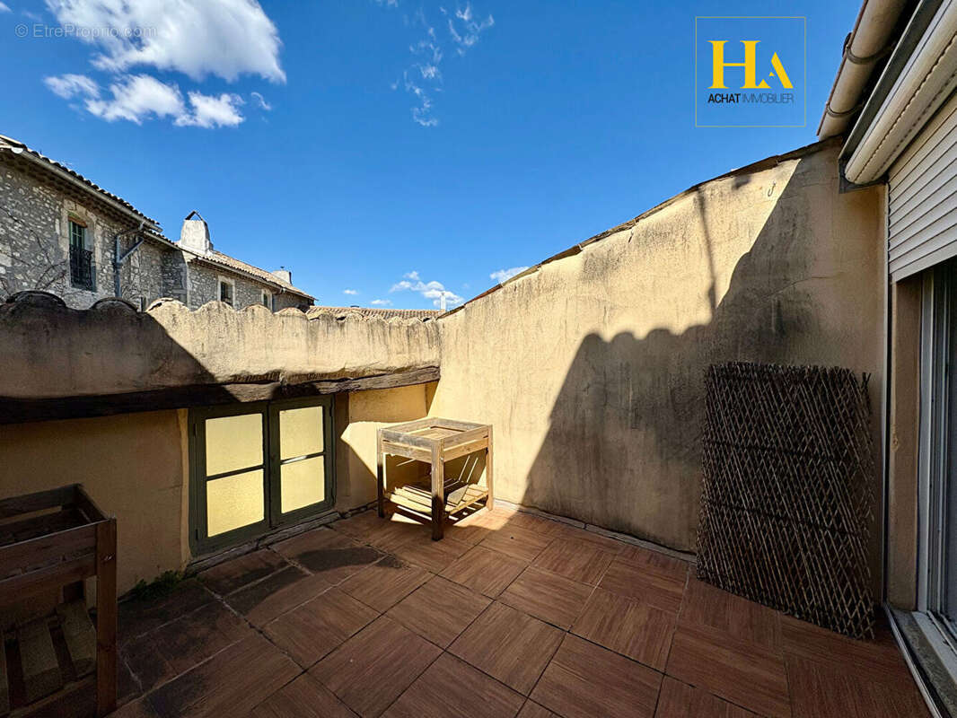 Maison à BOURG-SAINT-ANDEOL