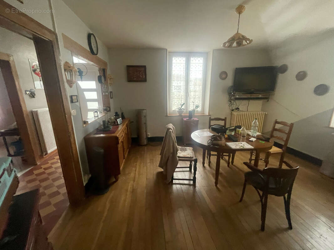 Maison à HAN-SUR-MEUSE