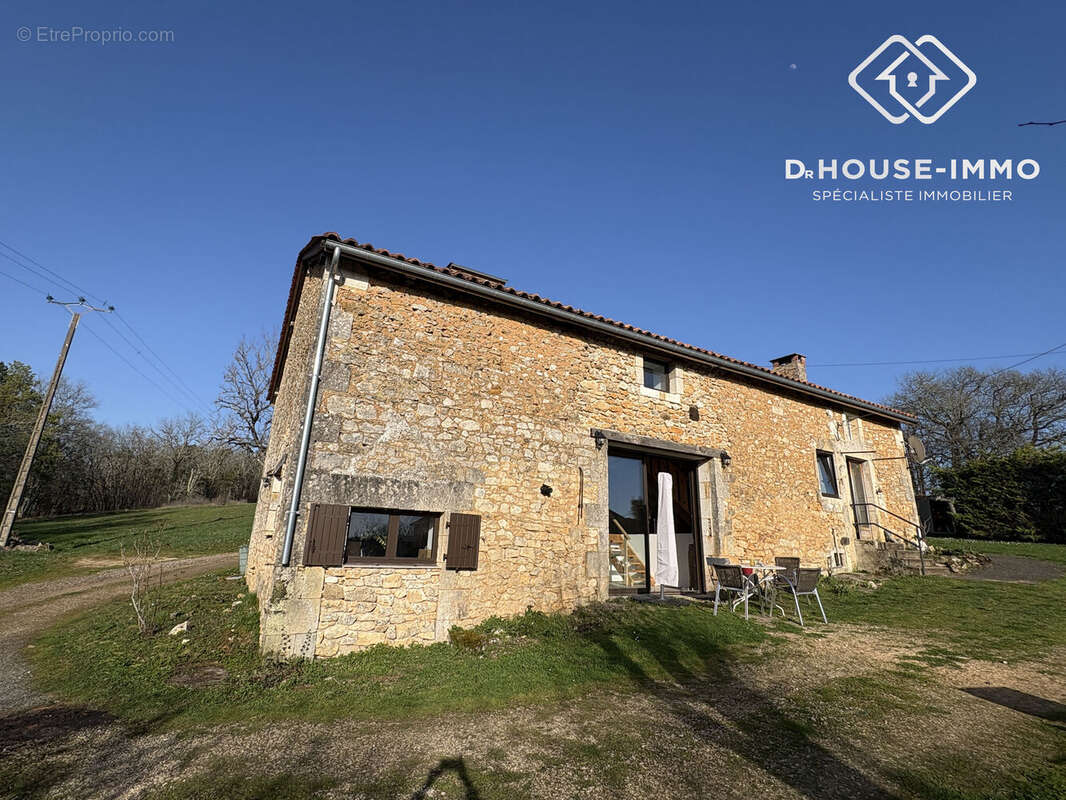 Maison 189 m² à Villars  - photo 8
