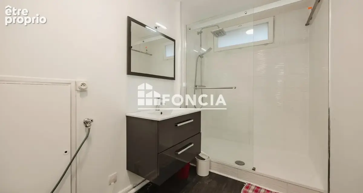 T4 - 4 chambres - libre - ideal investissement locatif proche universite villejean - photo 6