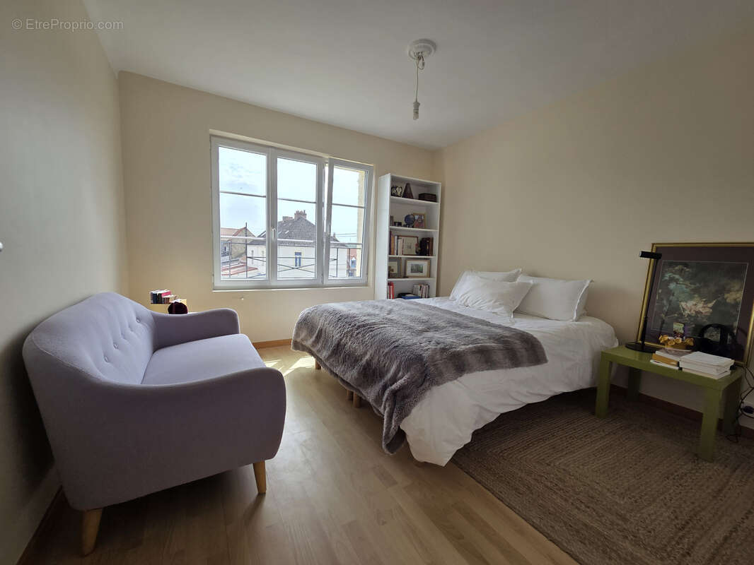 Maison à SAINT-MARTIN-BOULOGNE