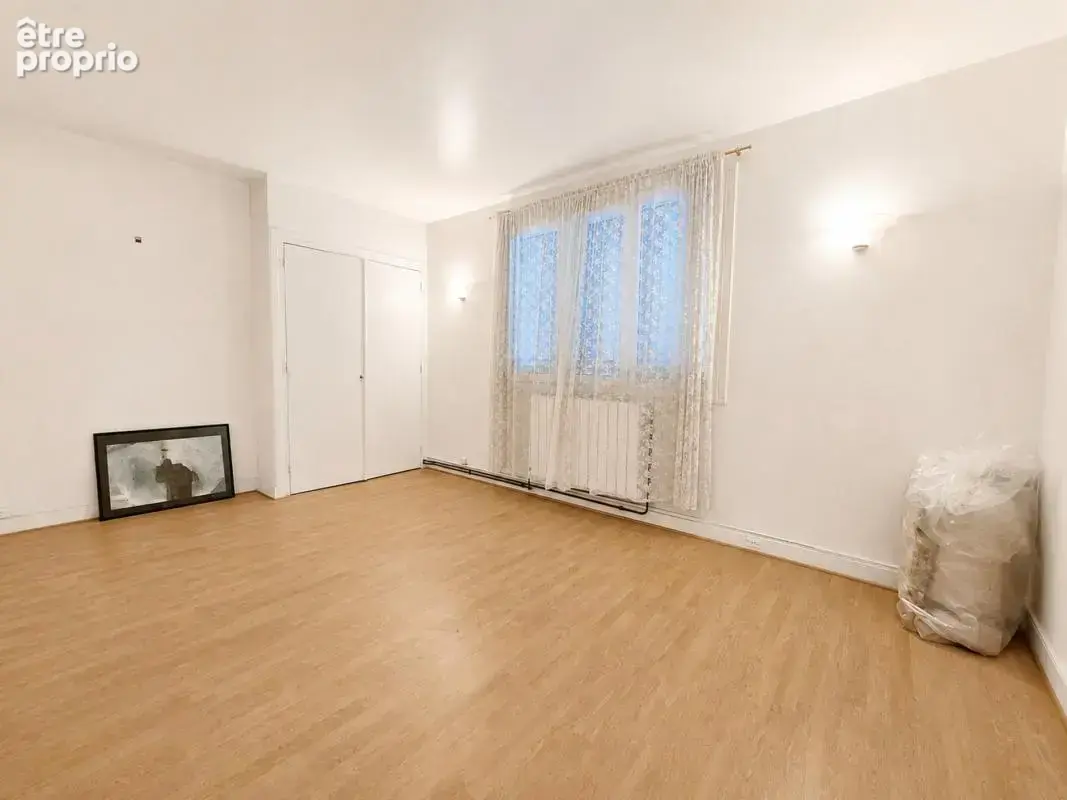 Maison 13 pièces 440 m² à vendre à Venissieux (69200) - photo 14
