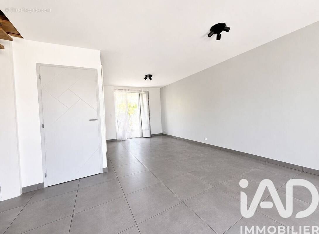 Photo 1 - Appartement à CESSON