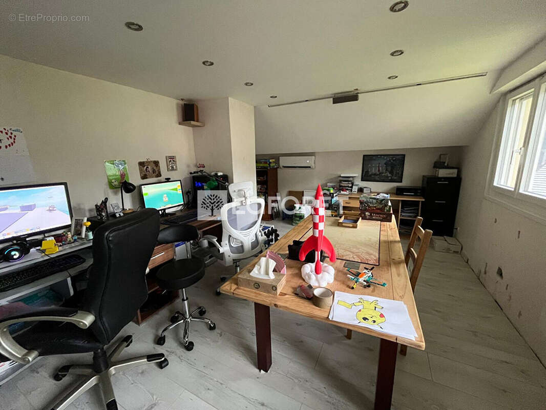 Maison à ECHENANS-SOUS-MONT-VAUDOIS