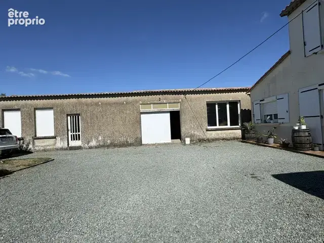 Maison à Vendre à Vendrennes 111 m2 129000€ Frais d'agence inclus - photo 19