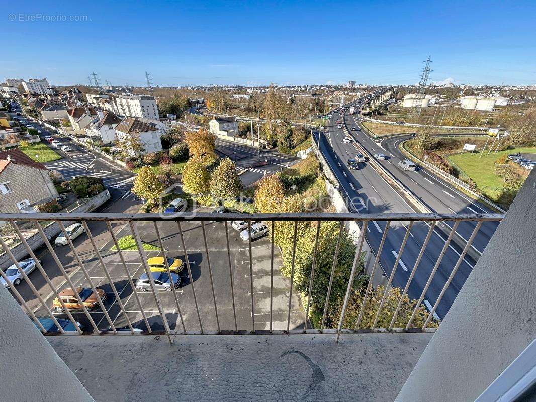 Appartement à MONDEVILLE