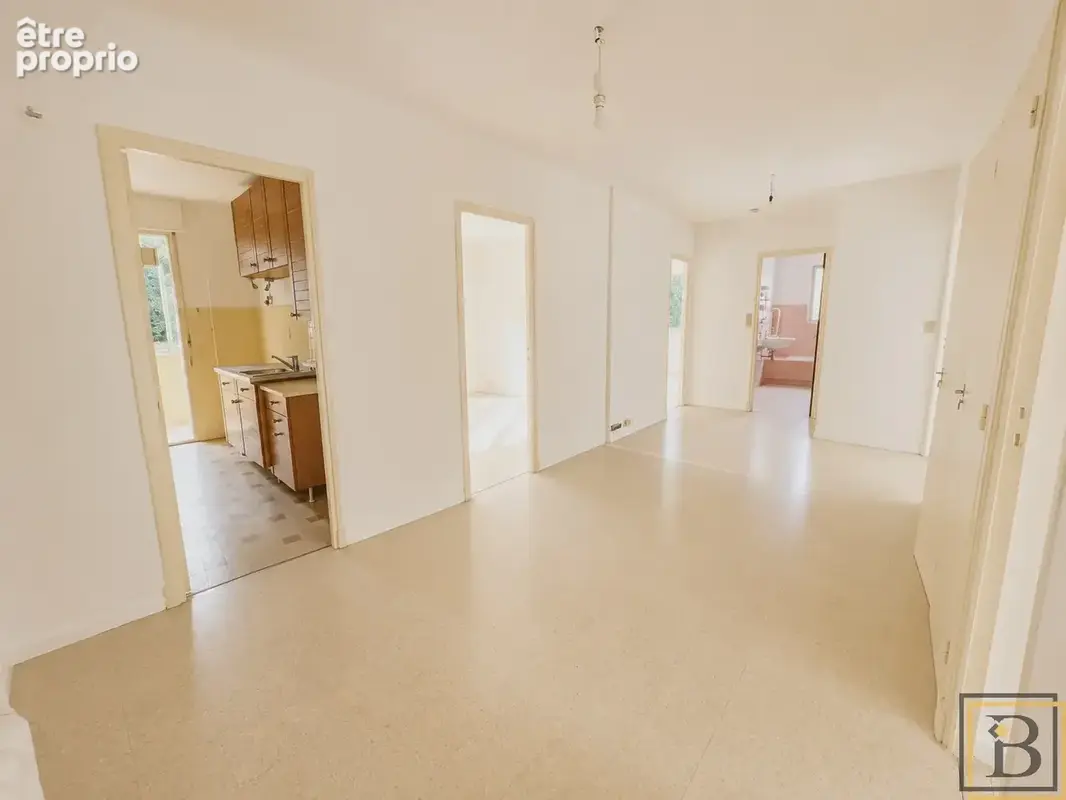 Résidence sécurisée - vaste 5 pièces de 140 m2 avec terrasse 40 m2 - photo 6