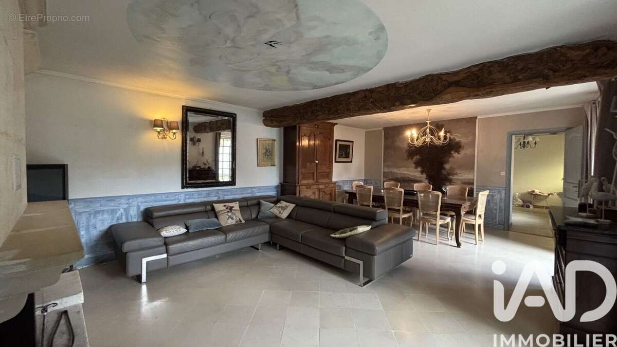 Maison 142 m² à Garancieres  - photo 8