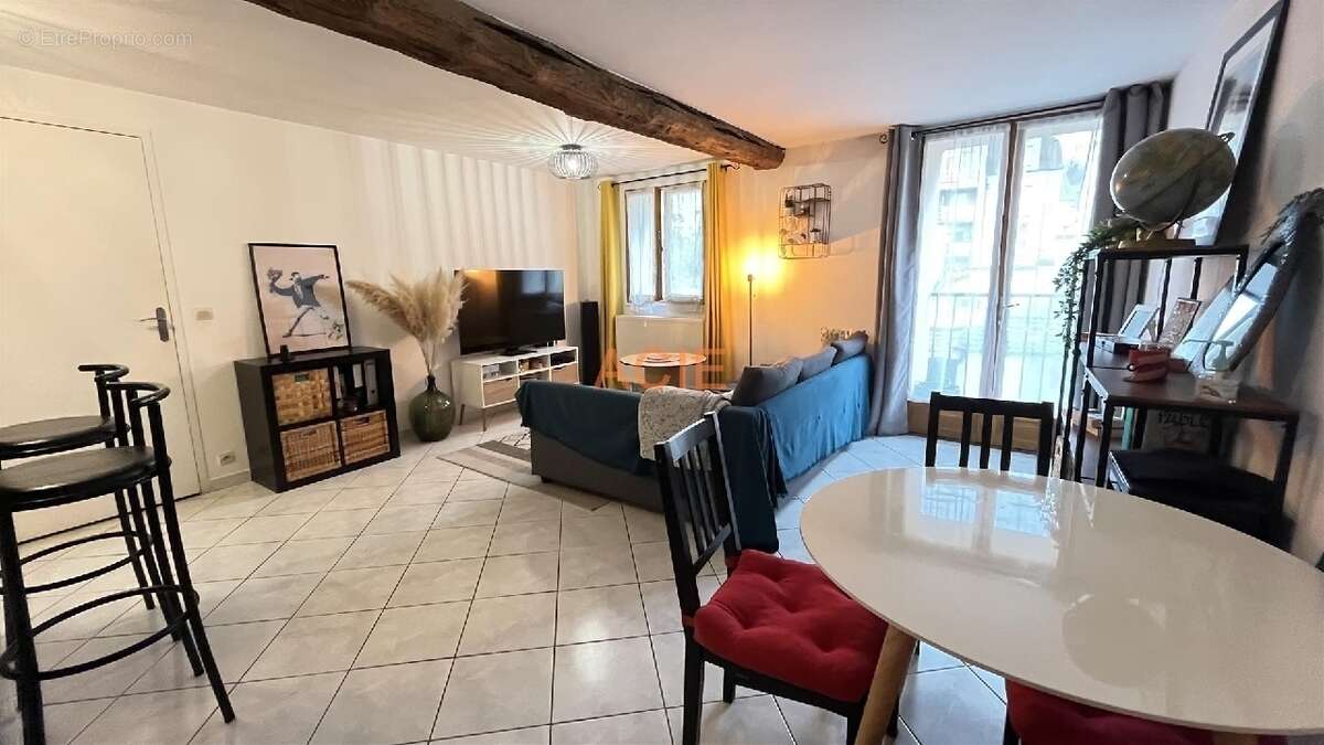 Appartement à LOUVRES