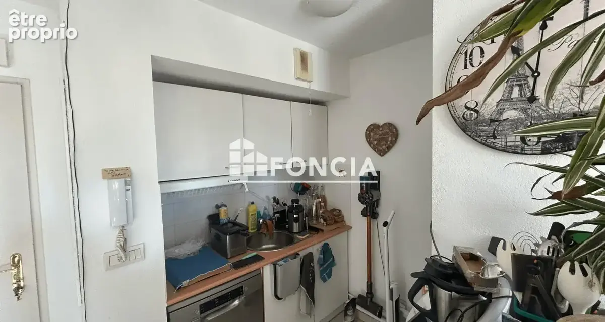 Villeneuve lès Avignon, appartement de type 2 avec Garage dans résidence sécurisée - photo 3