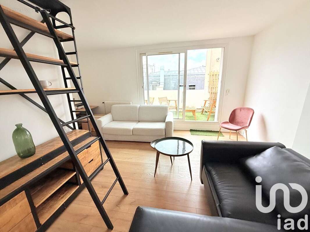 Photo 3 - Appartement à PARIS-15E