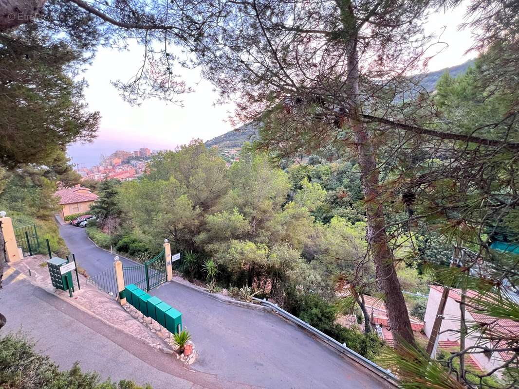 Villa proche de MONACO, calme - photo 2