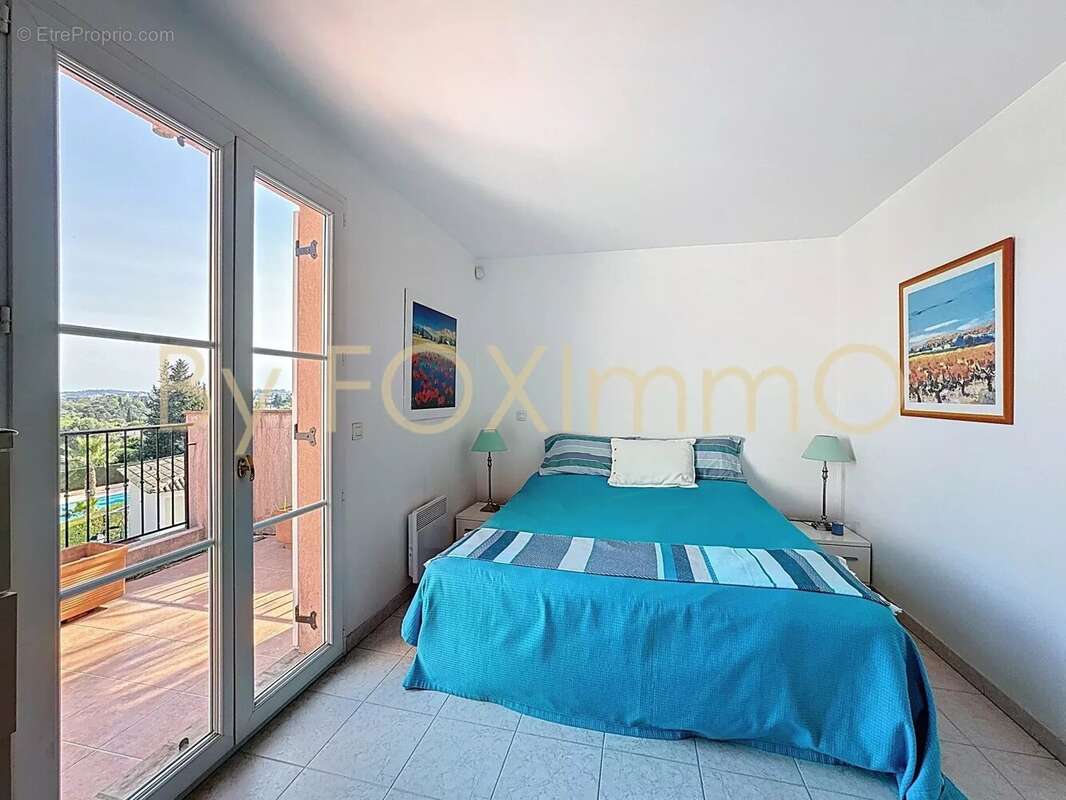 Appartement à VILLENEUVE-LOUBET