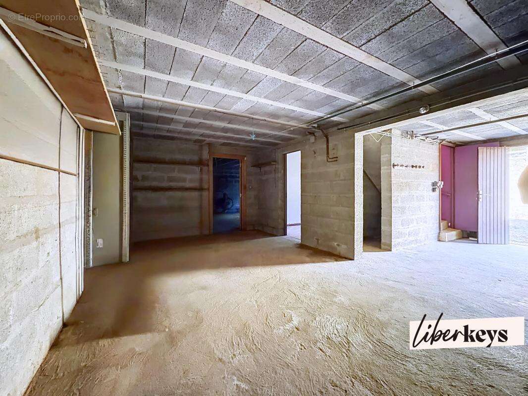 Maison Familiale 3 chambres avec  combles aménageables -Terrain de 853 m2 - photo 10
