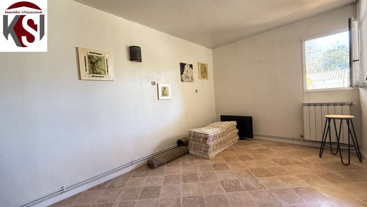 Maison à SAINT-MAXIMIN-LA-SAINTE-BAUME