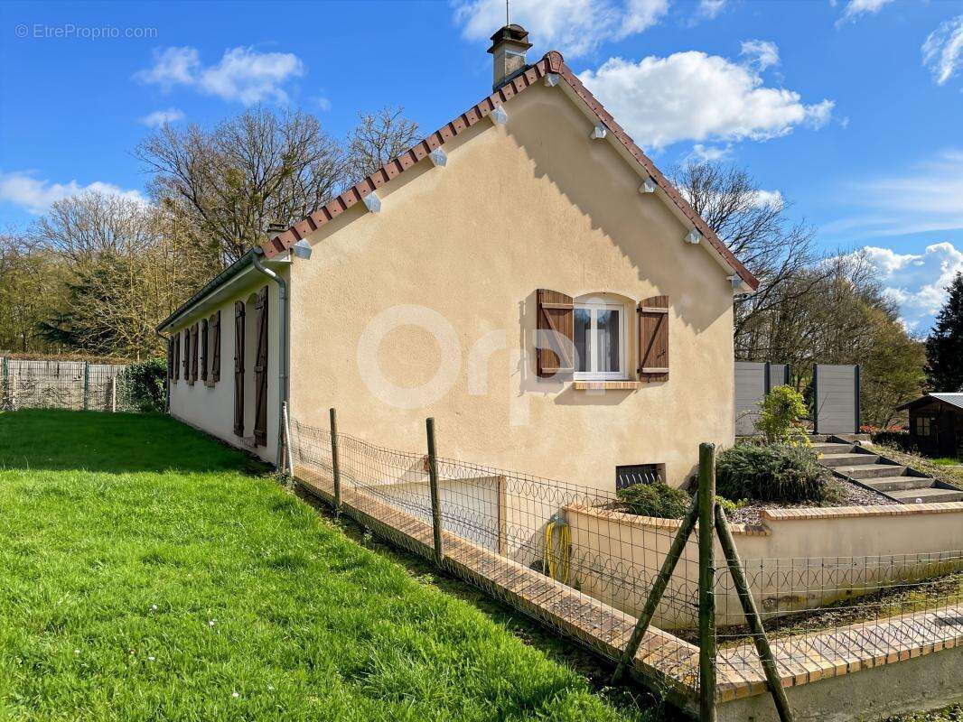 Maison à GUICHAINVILLE