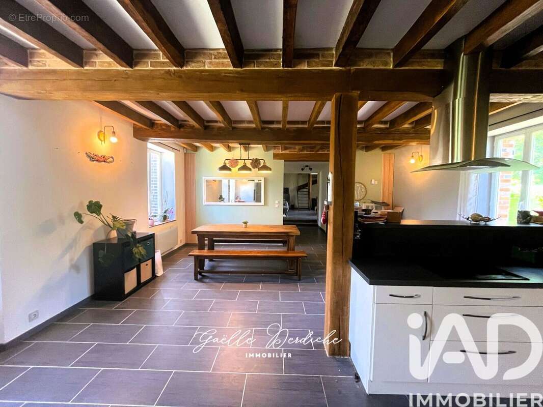 Maison 168 m² à Chevannes  - photo 9