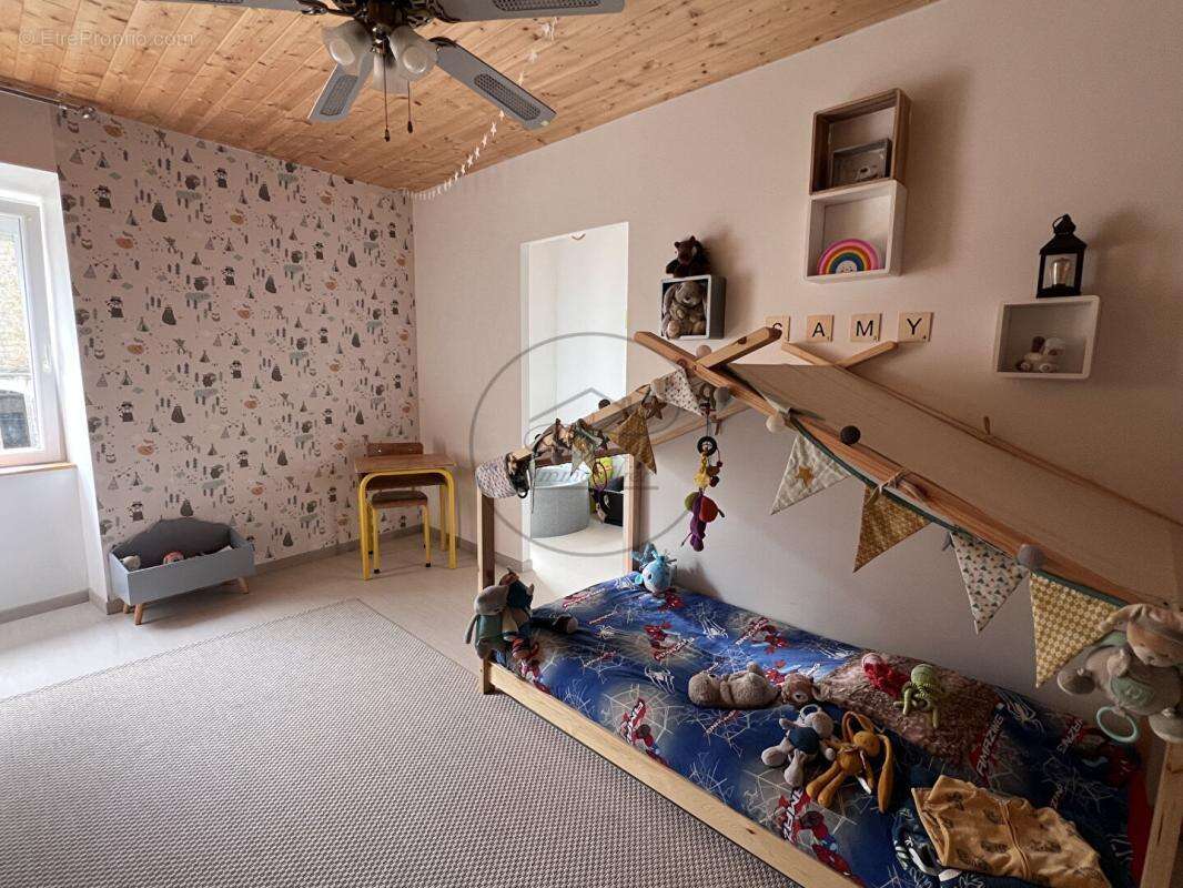 Maison de village en pierre renovee entierement - photo 8