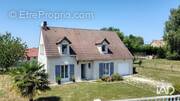 Photo 1 - Maison à JOUY-SUR-MORIN