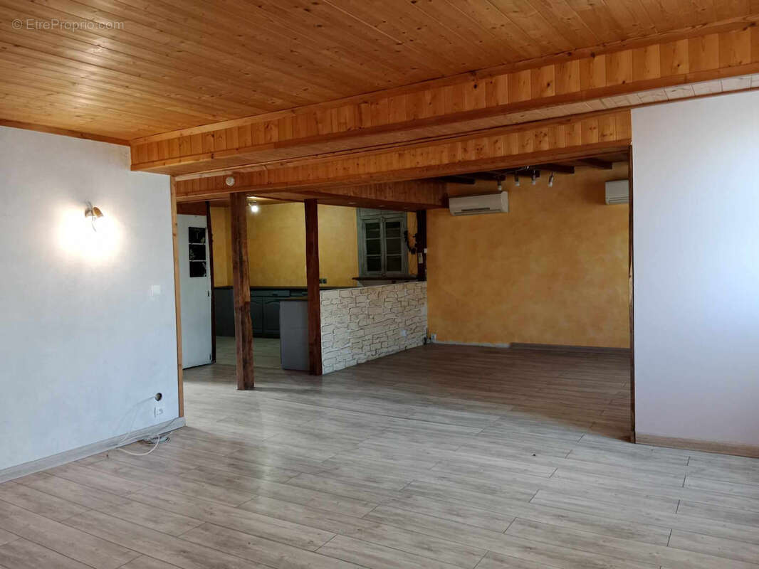 Maison + garage + 2 granges arzacq 64 - photo 4