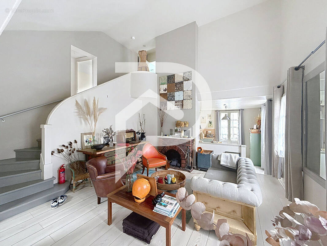 Maison à CHAMPIGNY-SUR-MARNE