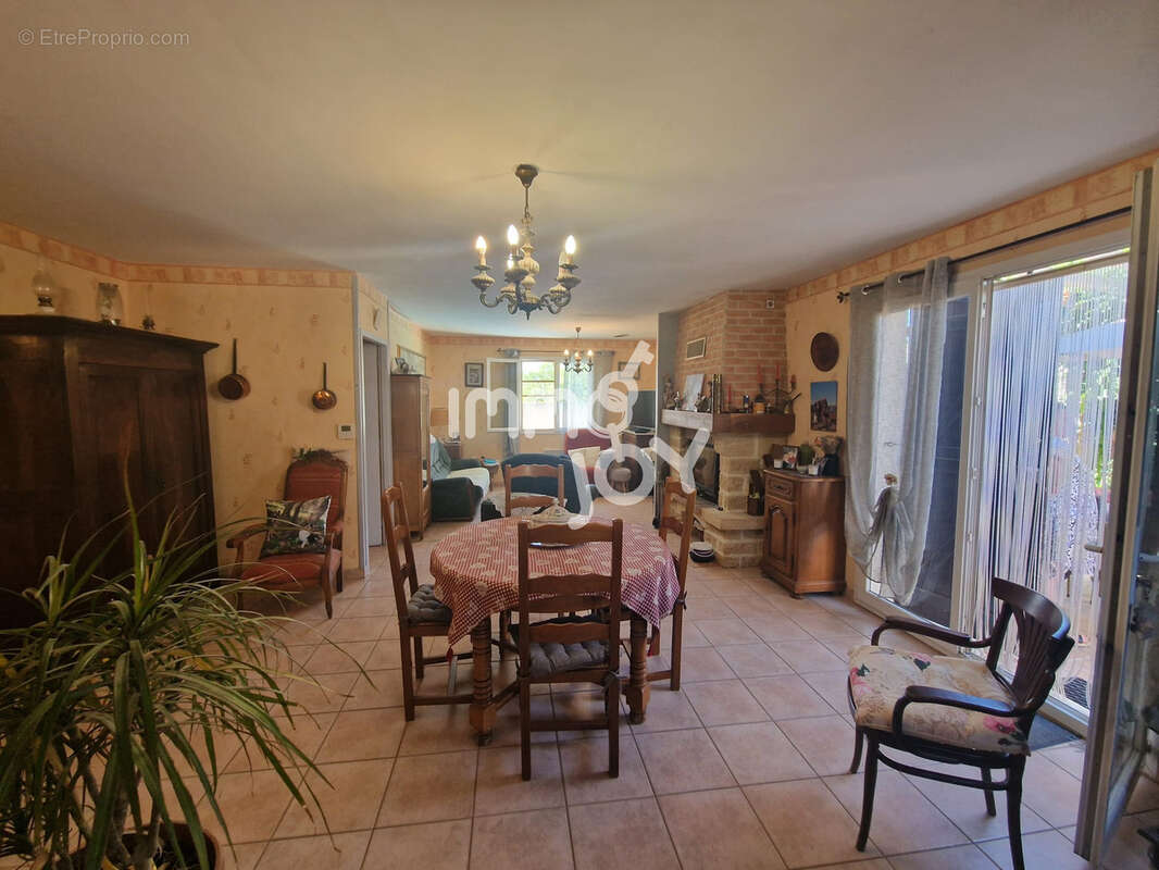 Maison à LEZIGNAN-CORBIERES