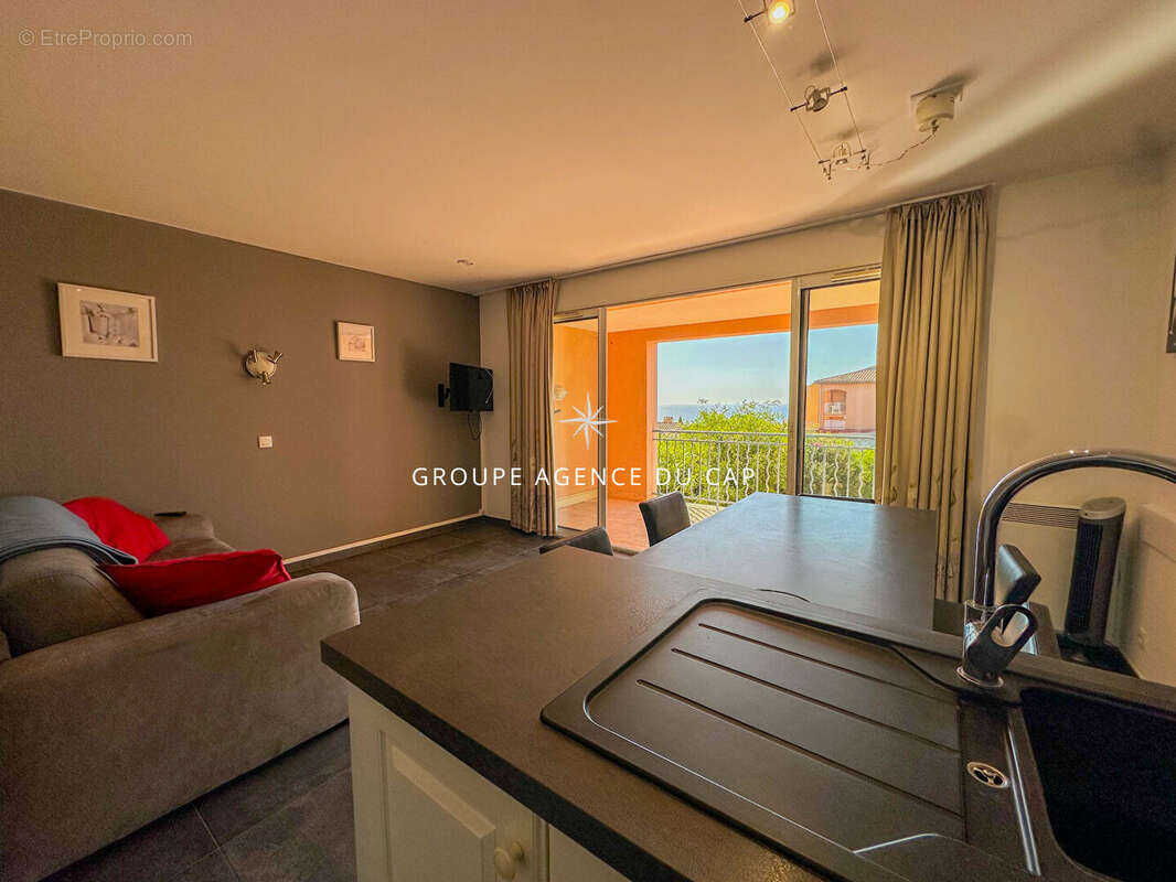 Appartement 3p vue mer avec place de parking residence securisee avec piscine - photo 7