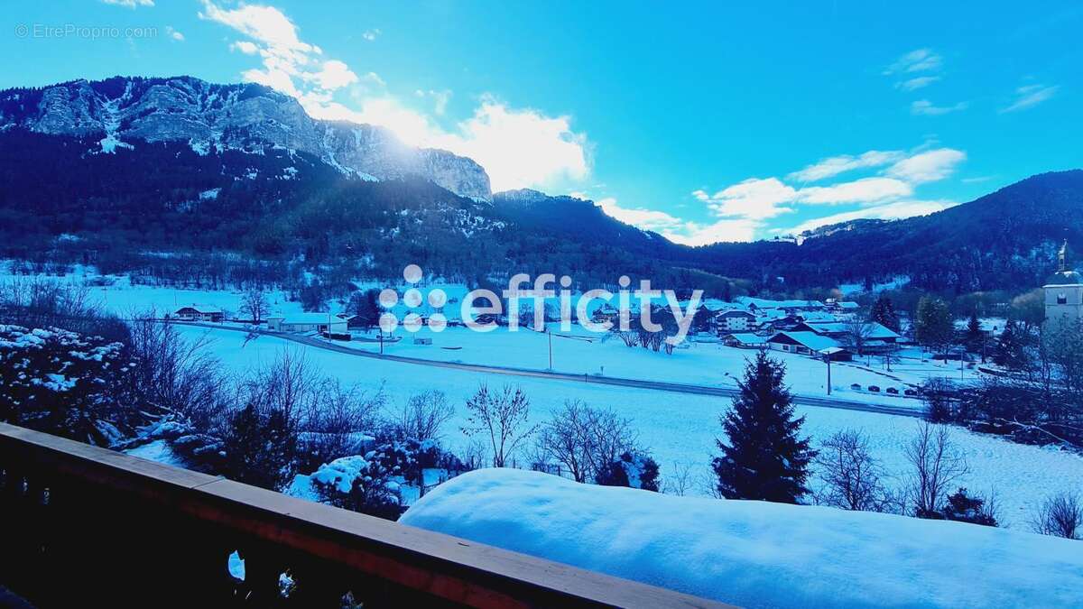 Maison à THOLLON-LES-MEMISES