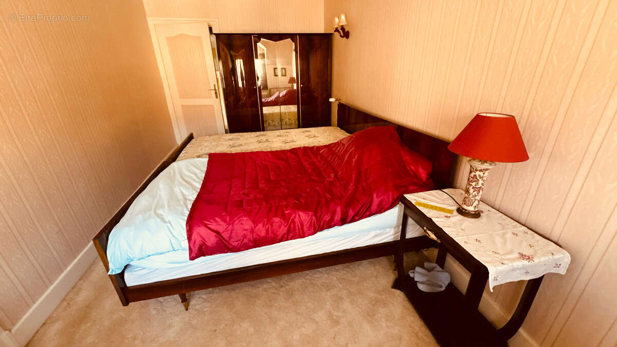 Maison de campagne situé à ASQUINS spacieuse au prix de 208  650 €. - photo 19