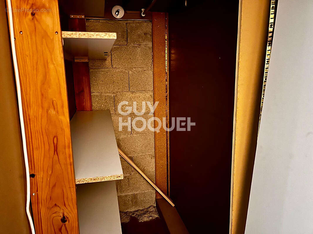 Vanves - quartier du plateau - appartement 2 pièces de 52,56 m² avec balcon - étage élevé -résidence avec gardien - photo 11