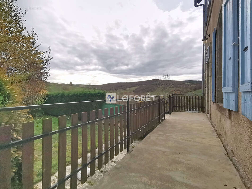 Maison à PAULHAC-EN-MARGERIDE