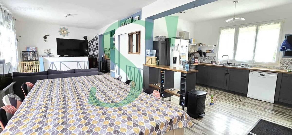 Maison 89 m² à Chaumont-En-Vexin  - photo 4