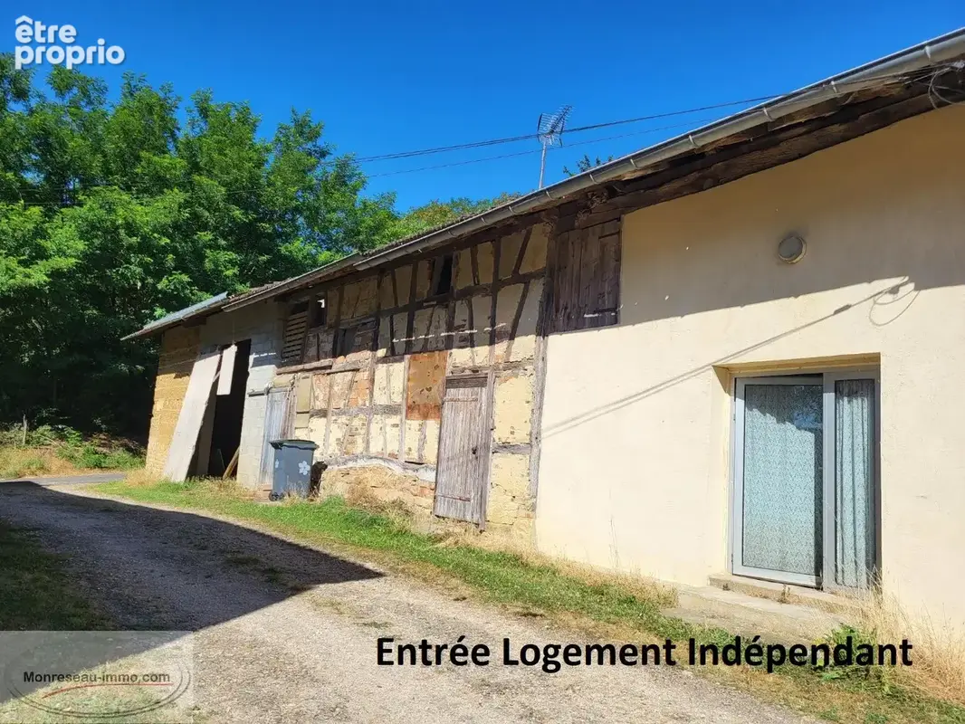 Maison Familiale (+ 1 Logement et Dépendances) - A faire revivre ! - photo 9