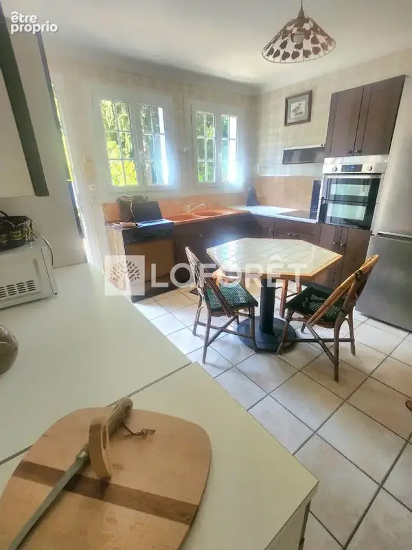 Maison 8 pièce(s) 196 m2 - photo 13