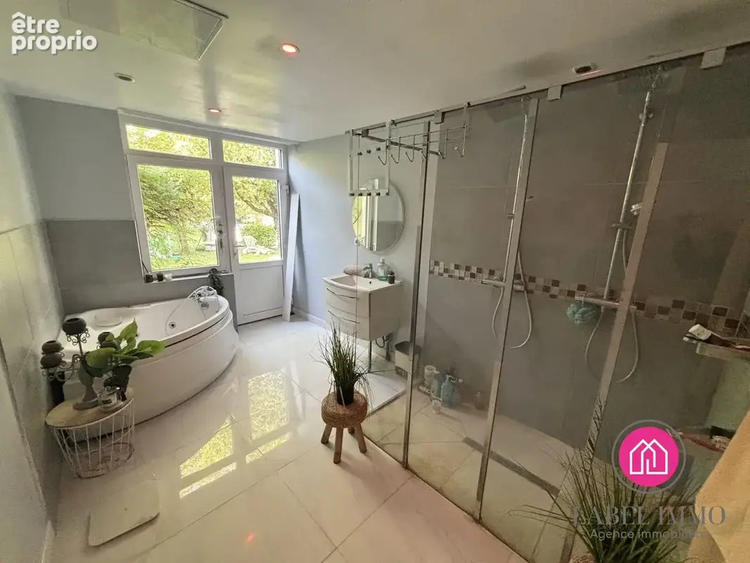 Maison 4 pièces 123 m² à vendre à Raismes (59590) - photo 8